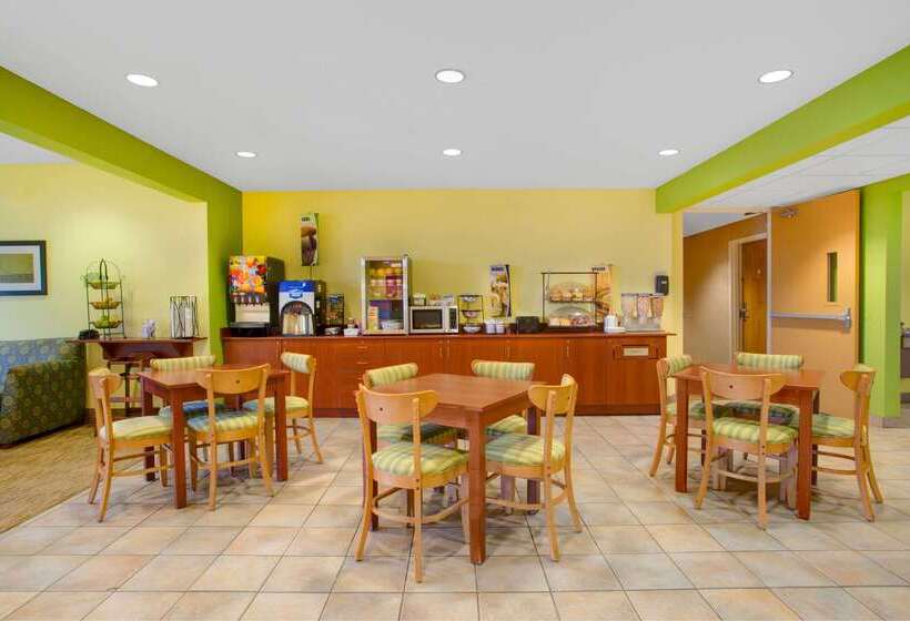 Microtel Inn & Suites Springville