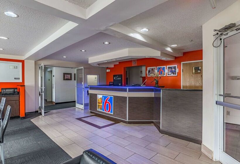 Motel 6 Charlotte, Nc   University