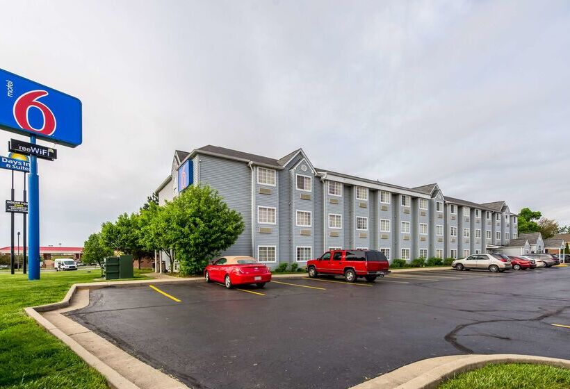 Motel 6 Indianapolis North