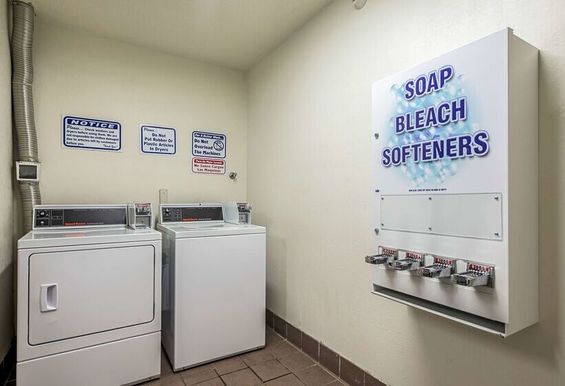 Motel 6 Indianapolis North