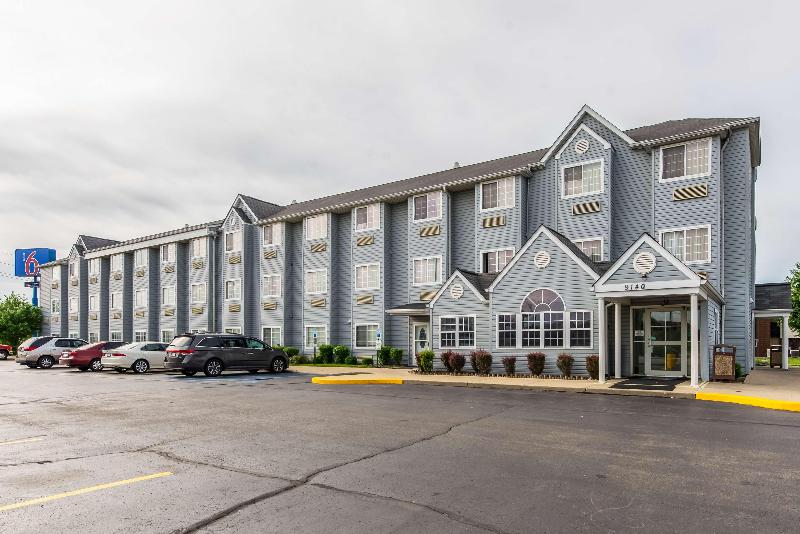 Motel 6 Indianapolis North