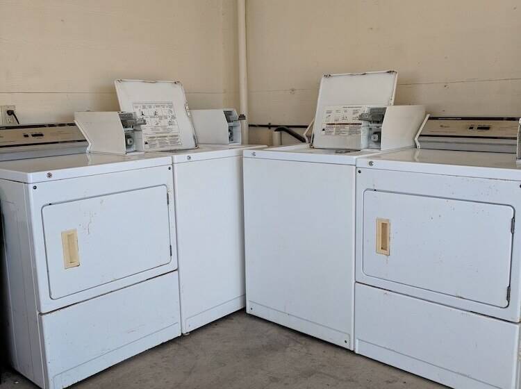 فندق على الطريق Americas Best Value Inn Brownsville