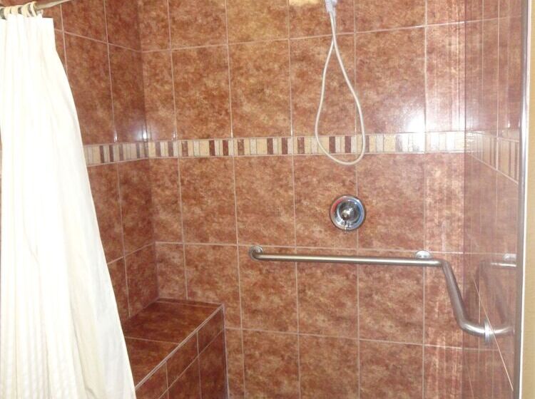 فندق على الطريق Americas Best Value Inn Brownsville