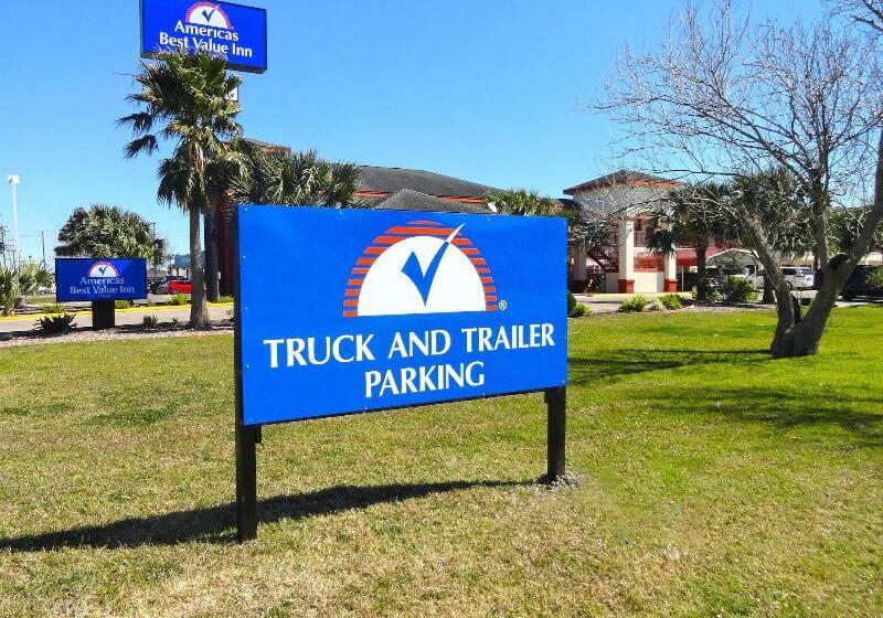 فندق على الطريق Americas Best Value Inn Brownsville