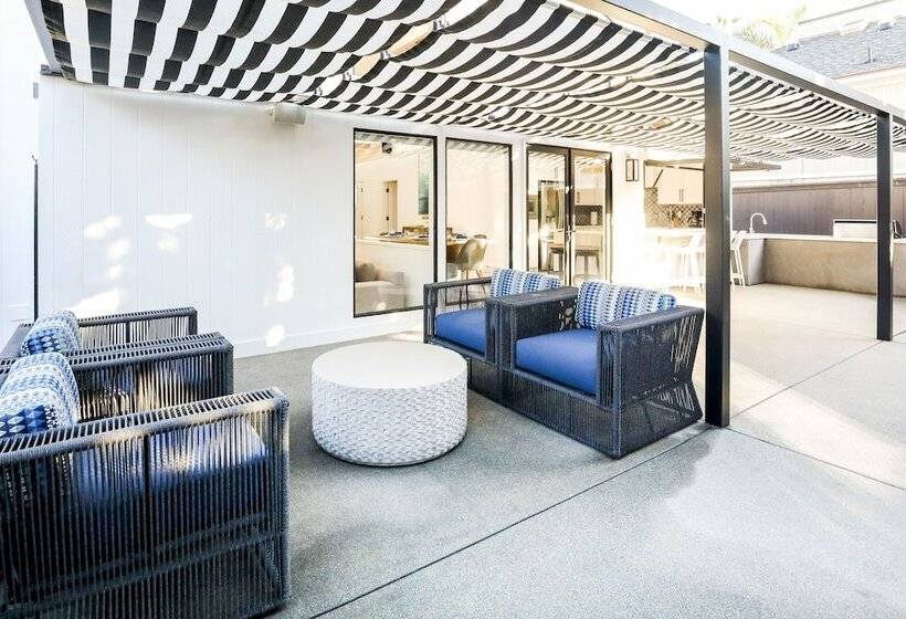 فندق على الطريق Del Mar Beach