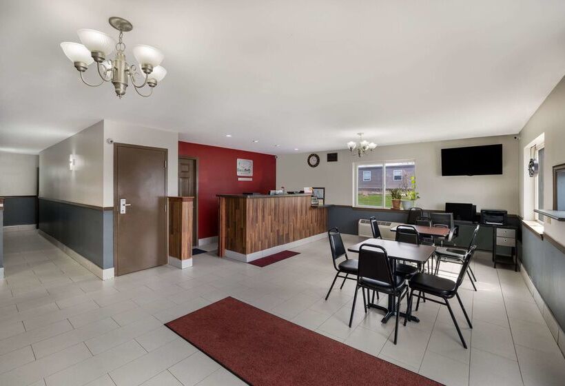 فندق على الطريق Econo Lodge Inn & Suites