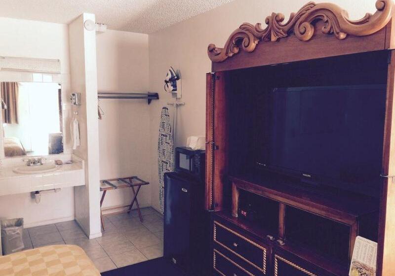 مُتل Windsor Inn Lake Havasu City