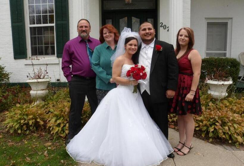 Munro House Bed And Breakfast