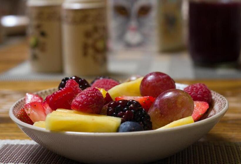 Munro House Bed And Breakfast