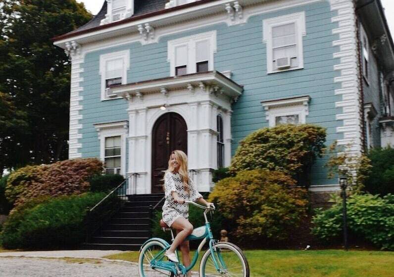 The Hotel Marblehead