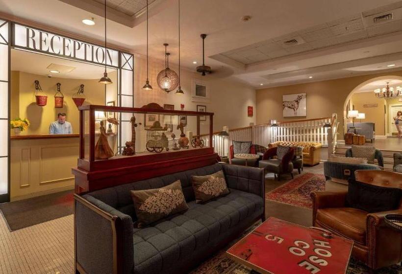 The Kendall Hotel At The Engine 7 Firehouse