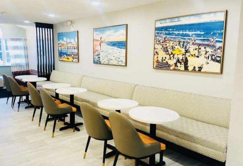 The Windstar Hotel   Carolina Beach