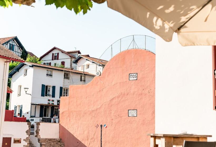 فندق صغير Auberge Koskenia