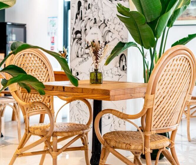 הוסטל Auberge Koskenia