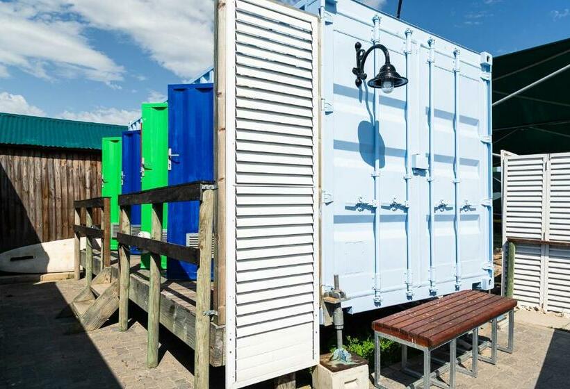 הוסטל Kite Basecamp Langebaan