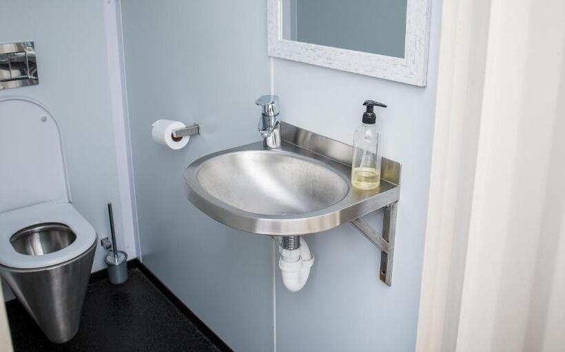 הוסטל Kite Basecamp Langebaan