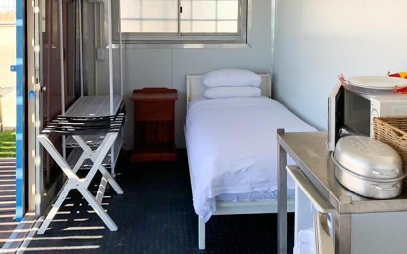 הוסטל Kite Basecamp Langebaan