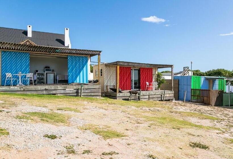 הוסטל Kite Basecamp Langebaan