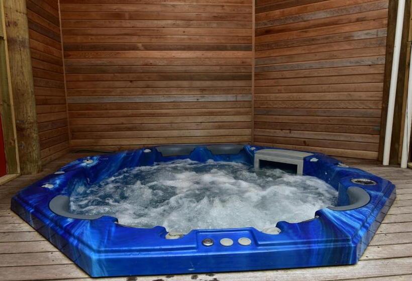 Apartments At Glen Isla