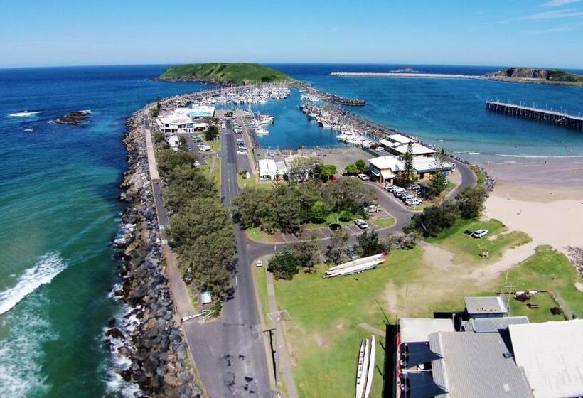 Beachlander Self Contained Holiday Apartments