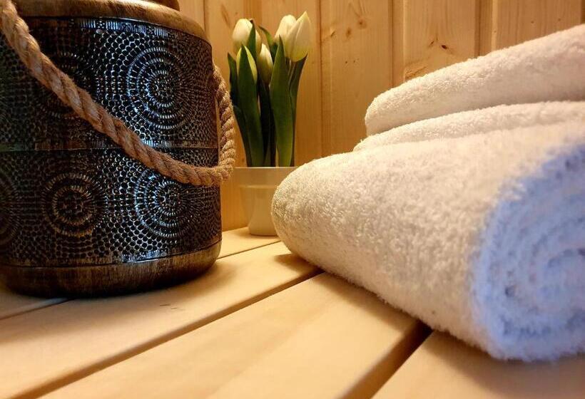 צימר Bagoly Wellness Apartman