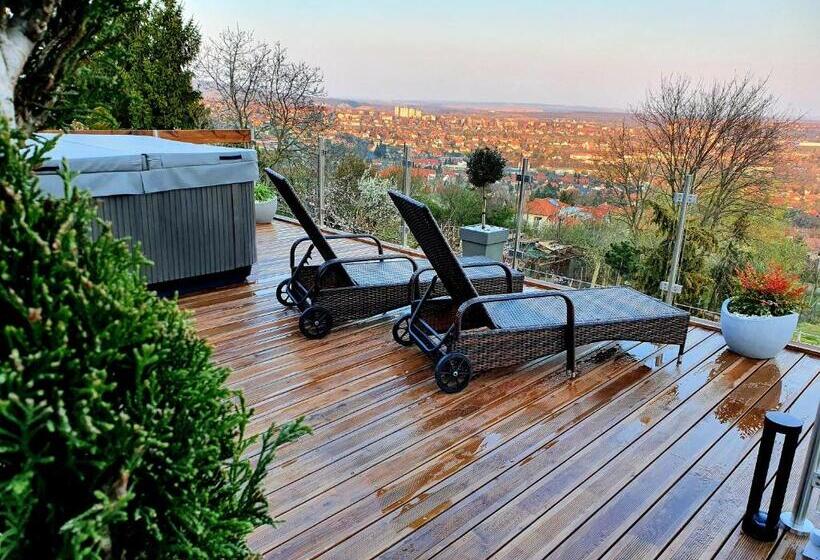 צימר Bagoly Wellness Apartman