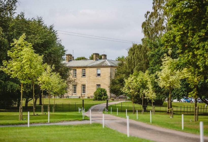 مبيت وإفطار Saltmarshe Hall