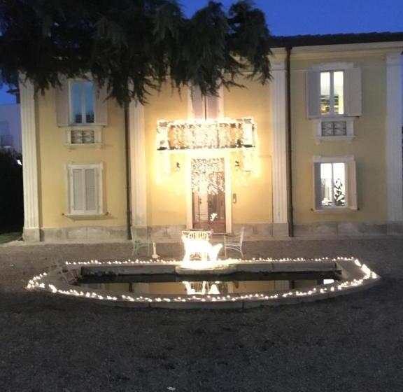 مبيت وإفطار Via Mazzini