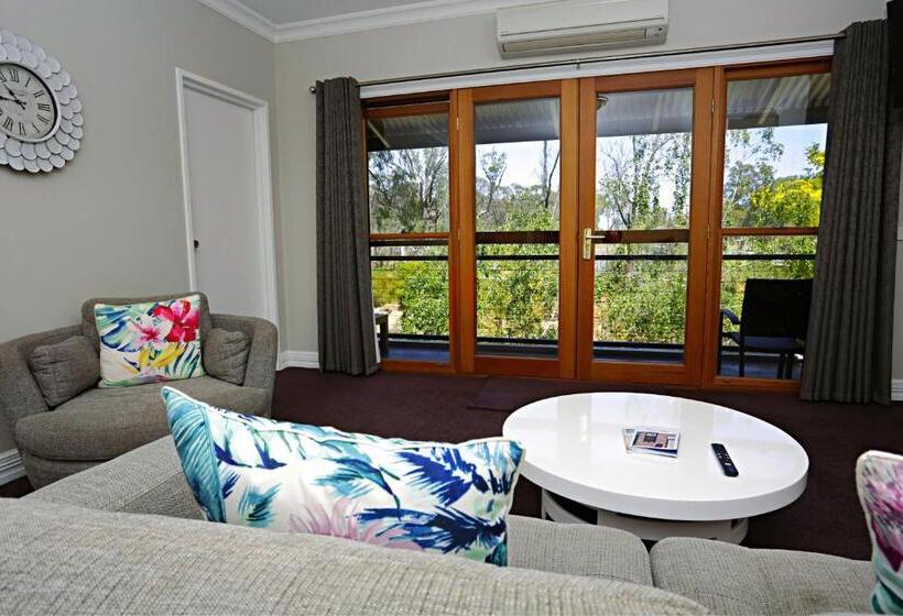 Cocknbull Boutique Hotel Echuca