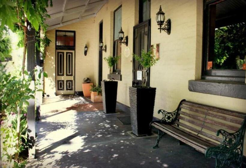 Cocknbull Boutique Hotel Echuca