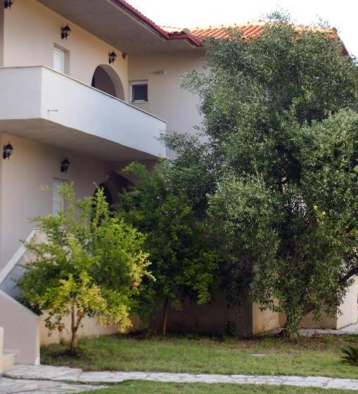 בית מלון כפרי Elina