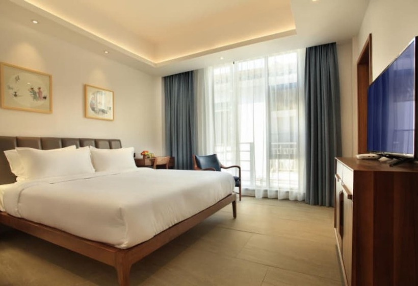 Otel Exception Boutique