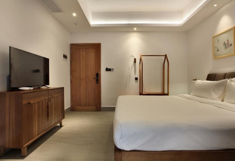 Otel Exception Boutique