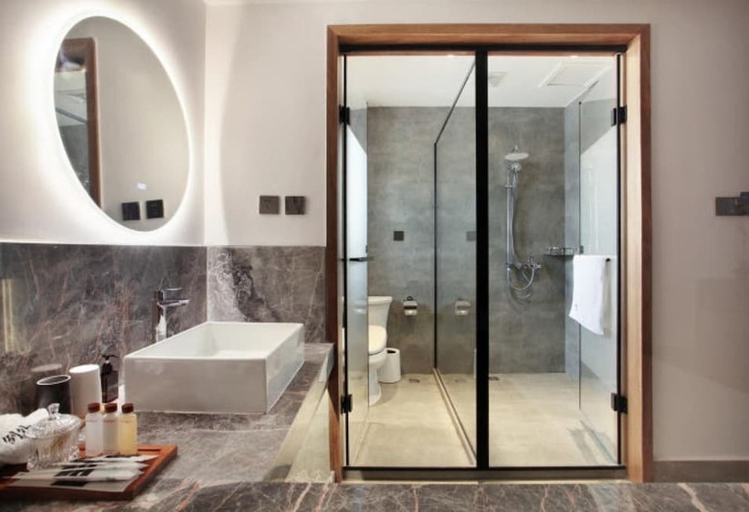 Otel Exception Boutique