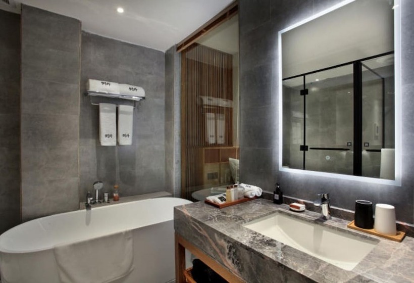 Otel Exception Boutique