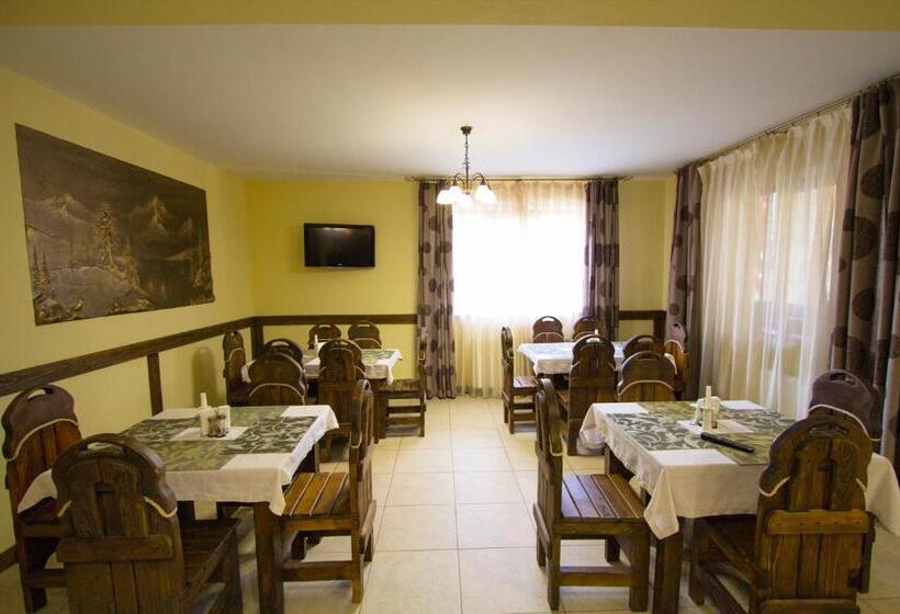 هتل Knyazhyj Dvir