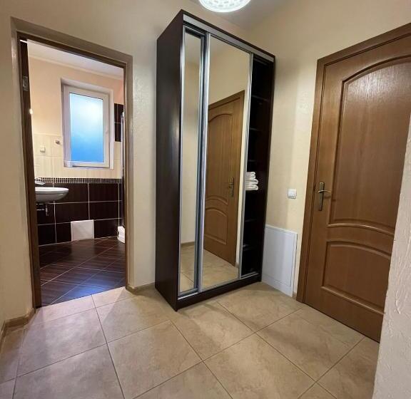 هتل Knyazhyj Dvir