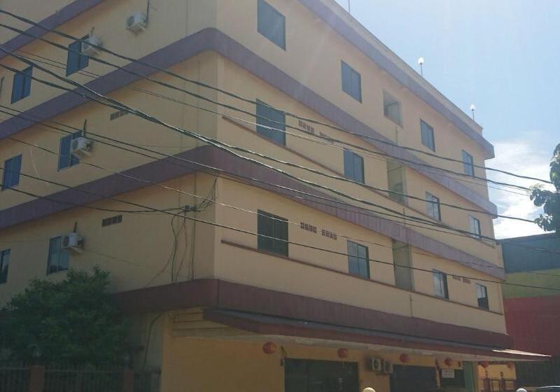 ホテル Pelita Terang