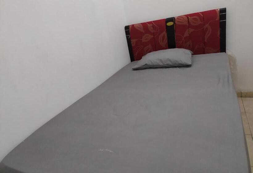 호텔 Oyo 3401 Residence Amanda Syariah