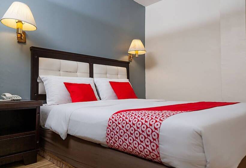 호텔 Oyo 90055 Mansion Inn