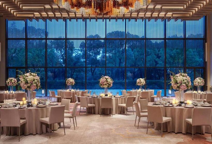 Отель Park Hyatt Suzhou