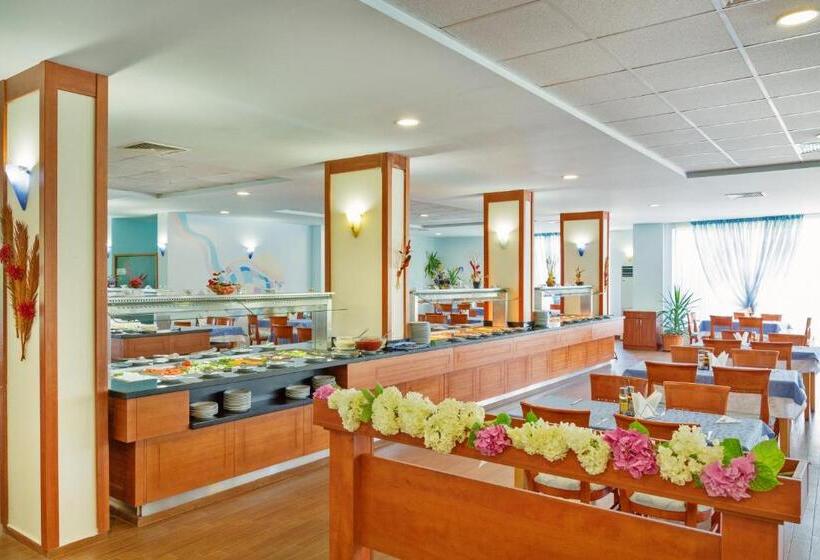 בית מלון כפרי Perla Beach Club   All Inclusive