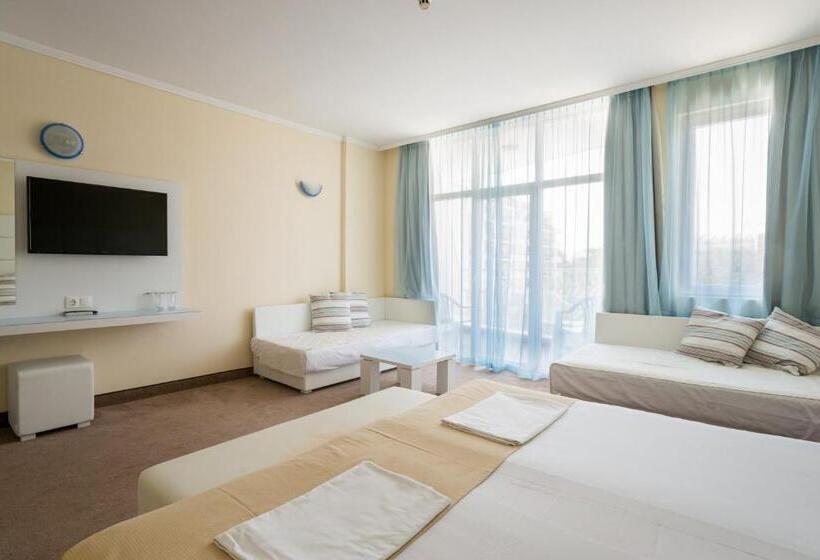 בית מלון כפרי Perla Beach Club   All Inclusive