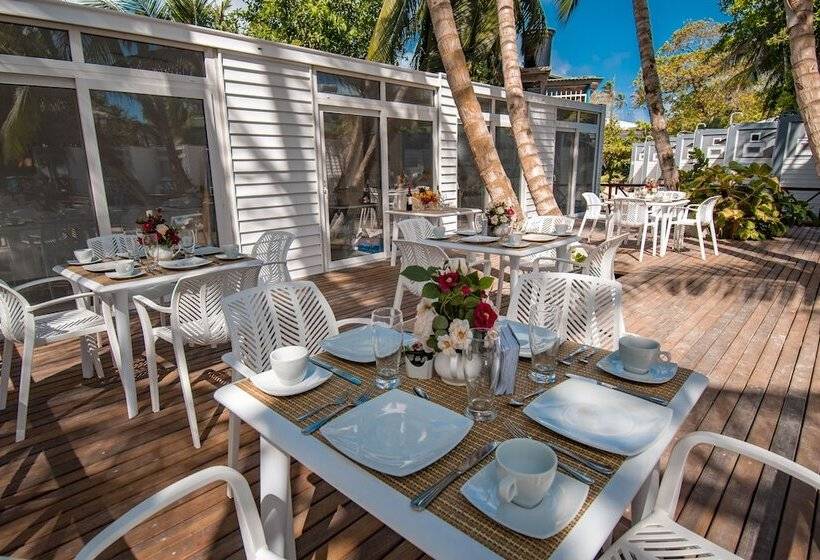 호텔 Reina Del Mar By Dorado