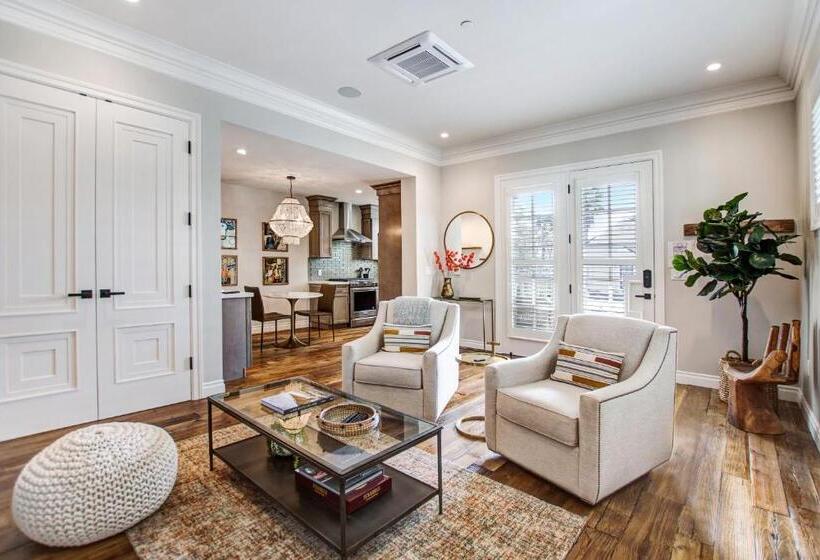 Отель Sonoma Bungalows