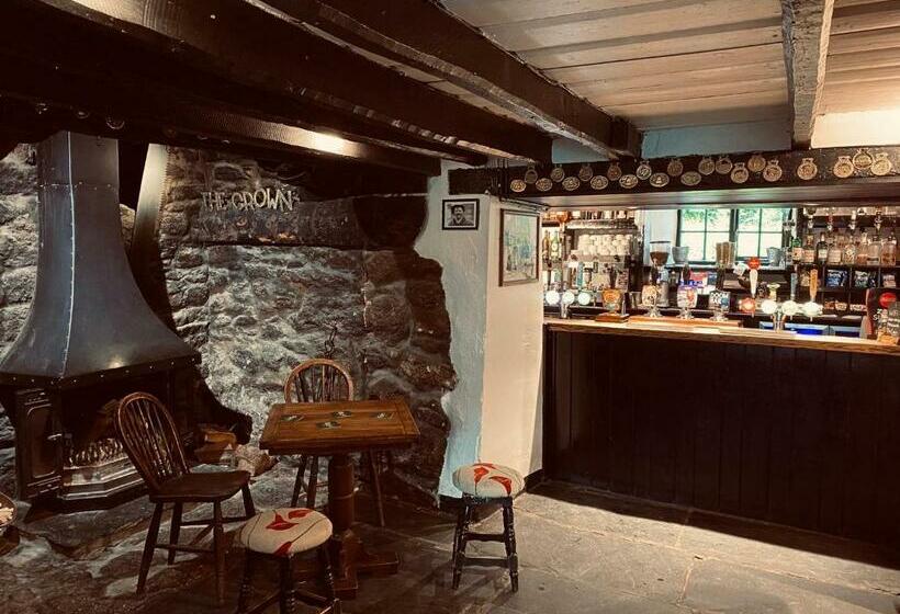Отель The Crown Inn