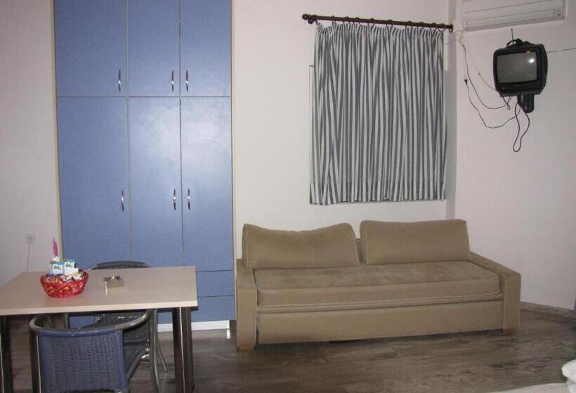 Karystos Mare Apartments