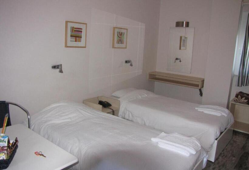 Karystos Mare Apartments