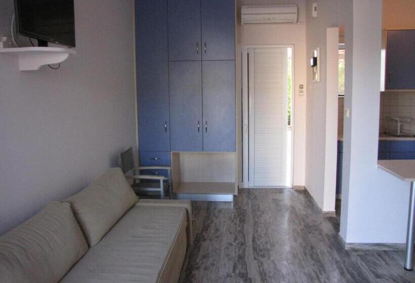 Karystos Mare Apartments