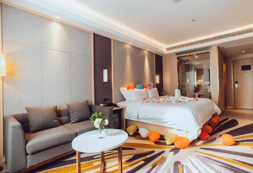 Lavande Hotel Suzhou High Speed Rail North Station